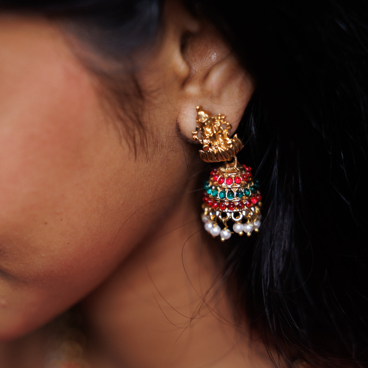Temple Heritage Stone with Pearl Haram Set