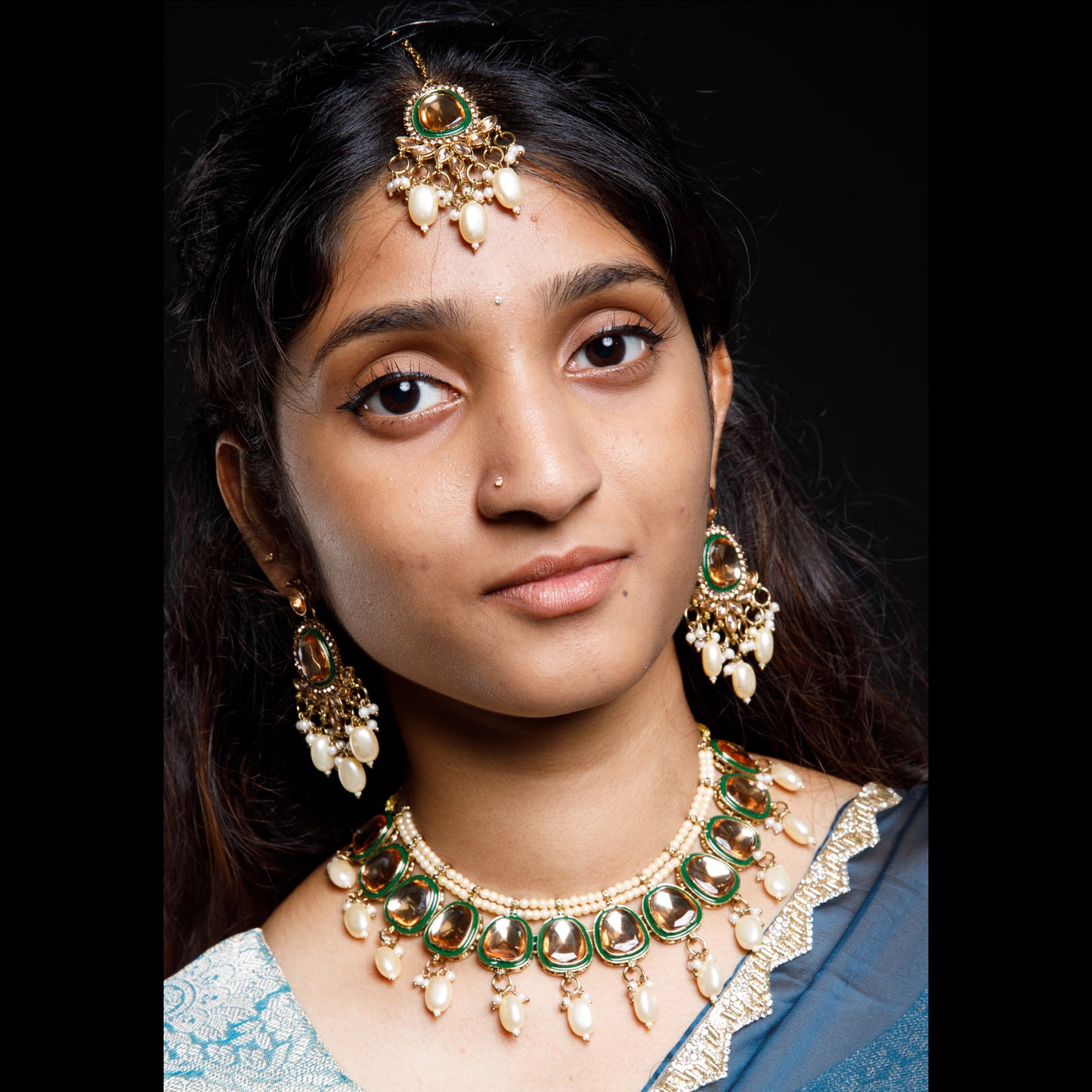 Premium Green Kundan Choker Necklace Set with Maang Tikka