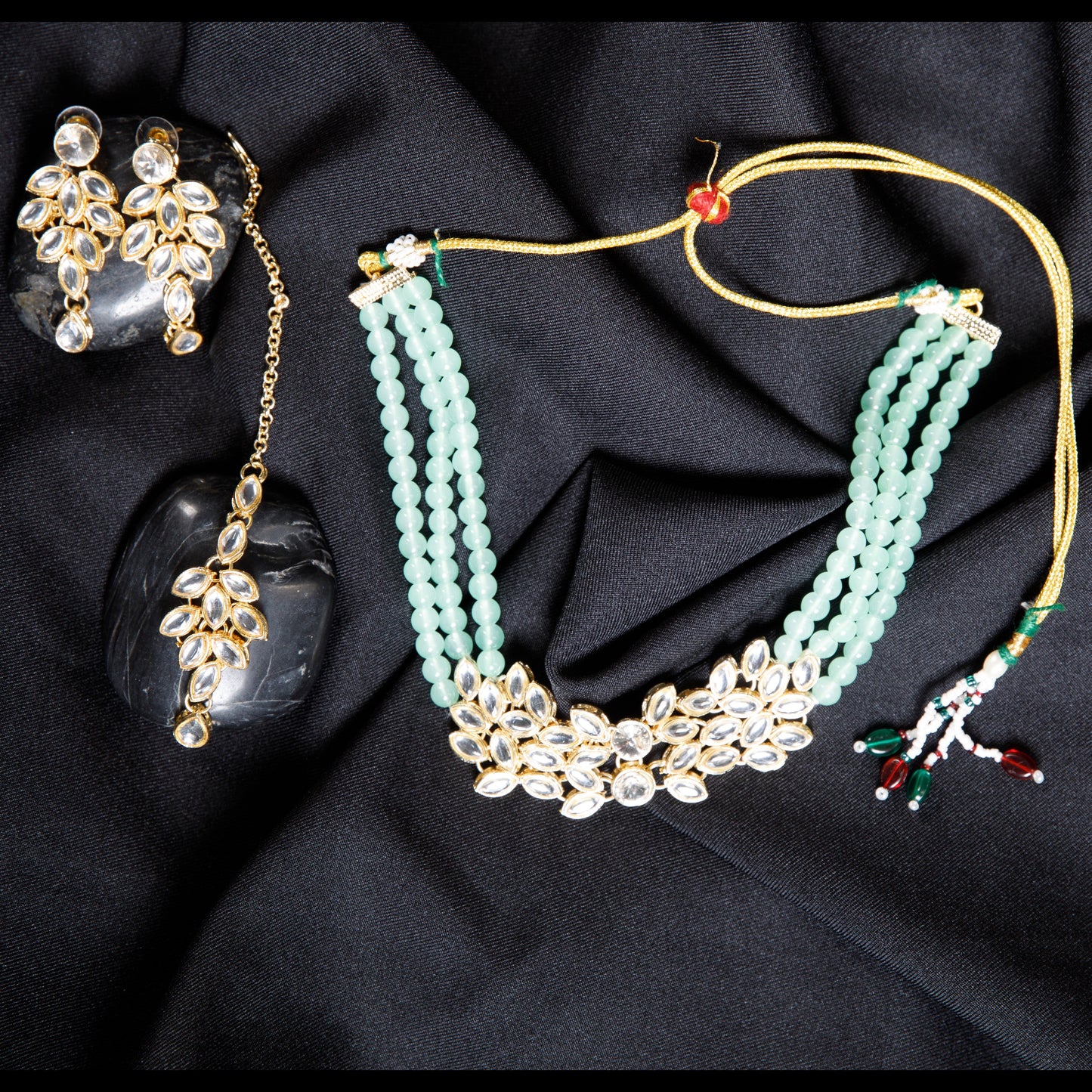 Kundan Beads Choker Set with Matching Earrings & Maang Tikka
