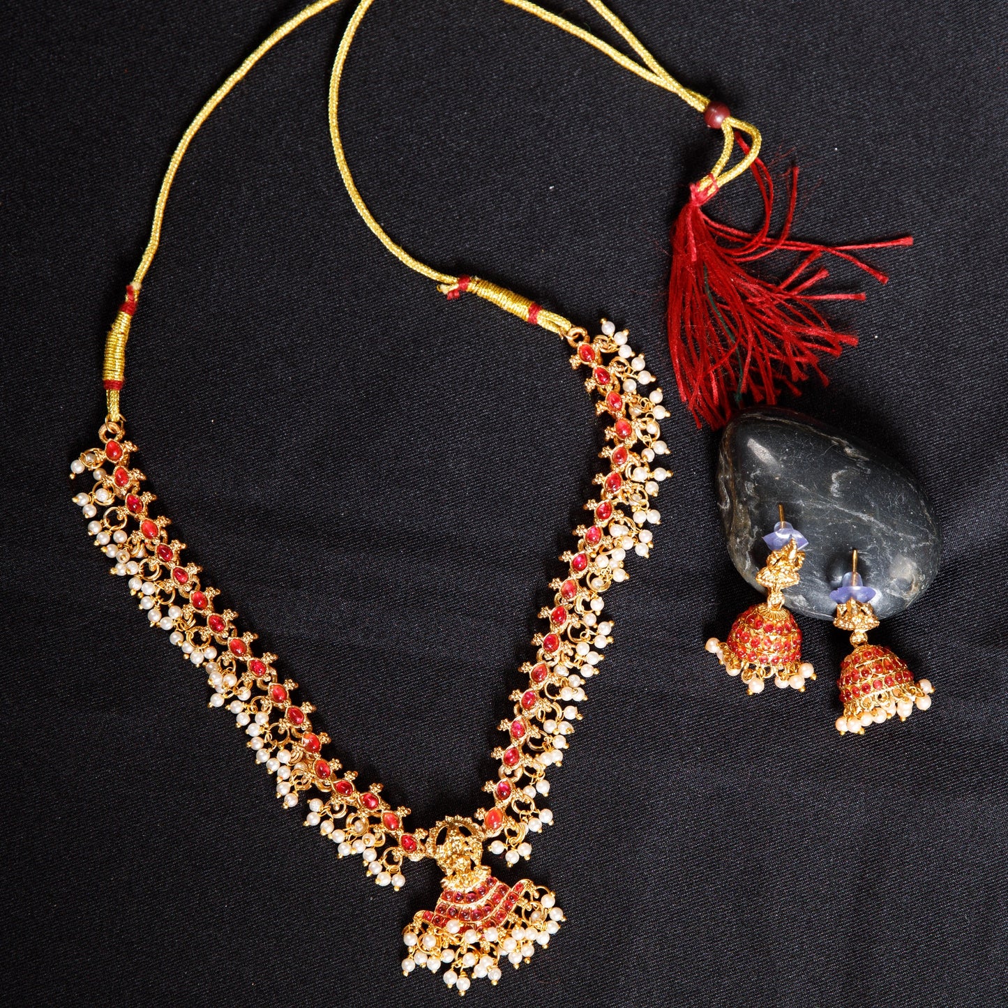 Temple Heritage Stone with Pearl Haram Set