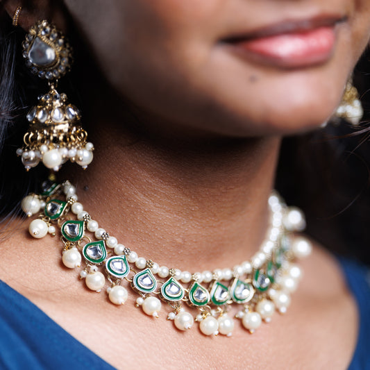 Premium Green Kundan Choker Set with Pearl Drops and Maang Tikka