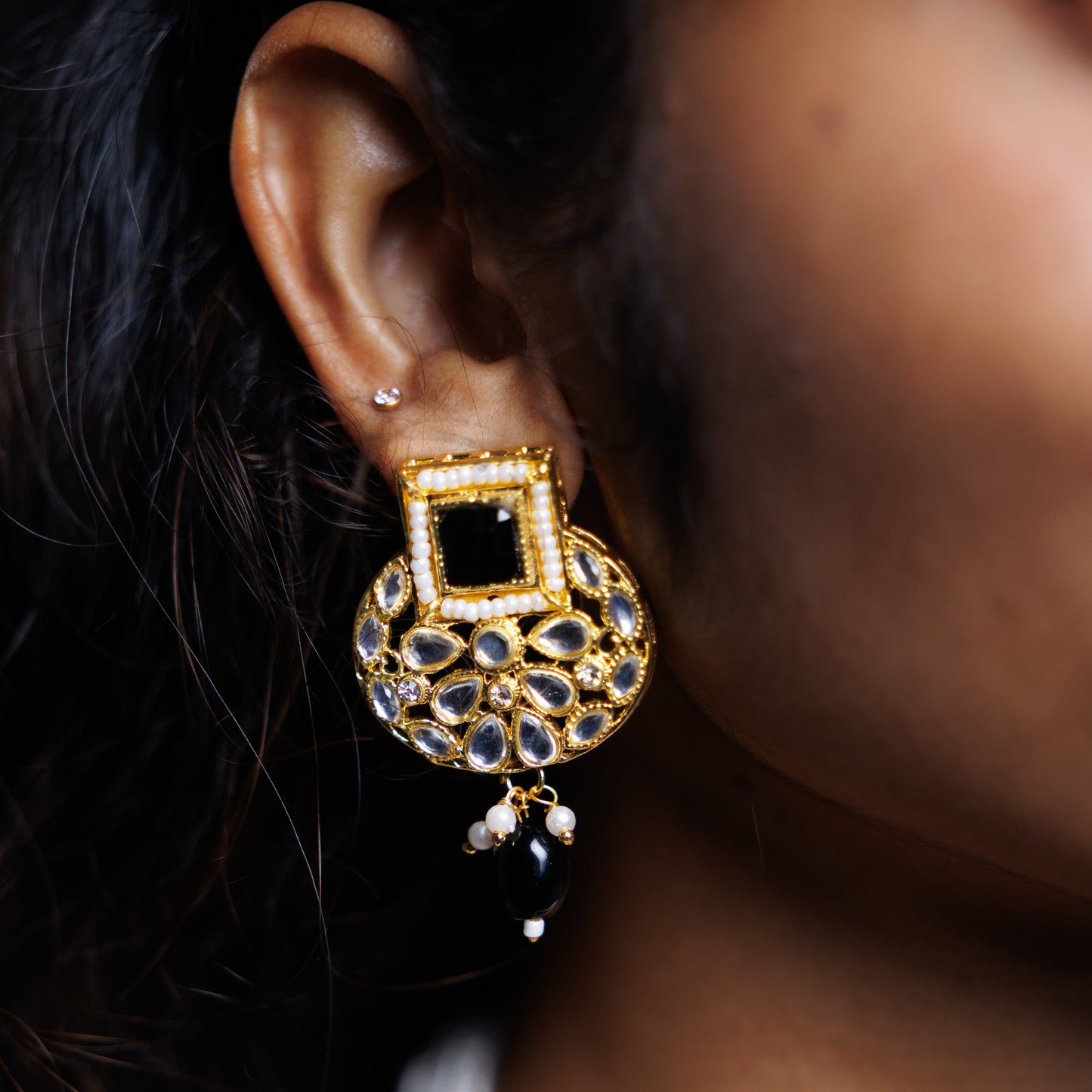White Pearl Kundan Pendant Necklace Set with Statement Earrings