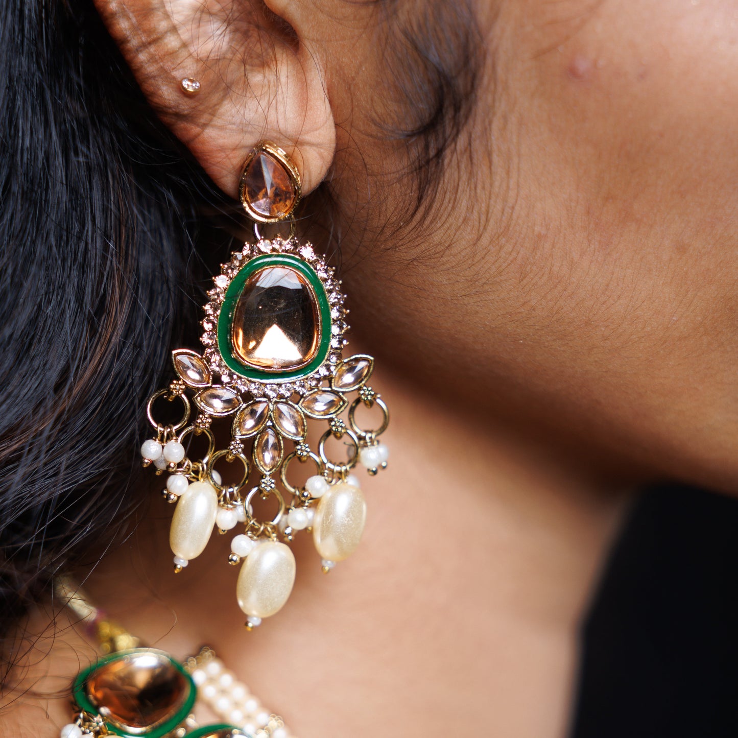 Premium Green Kundan Choker Necklace Set with Maang Tikka