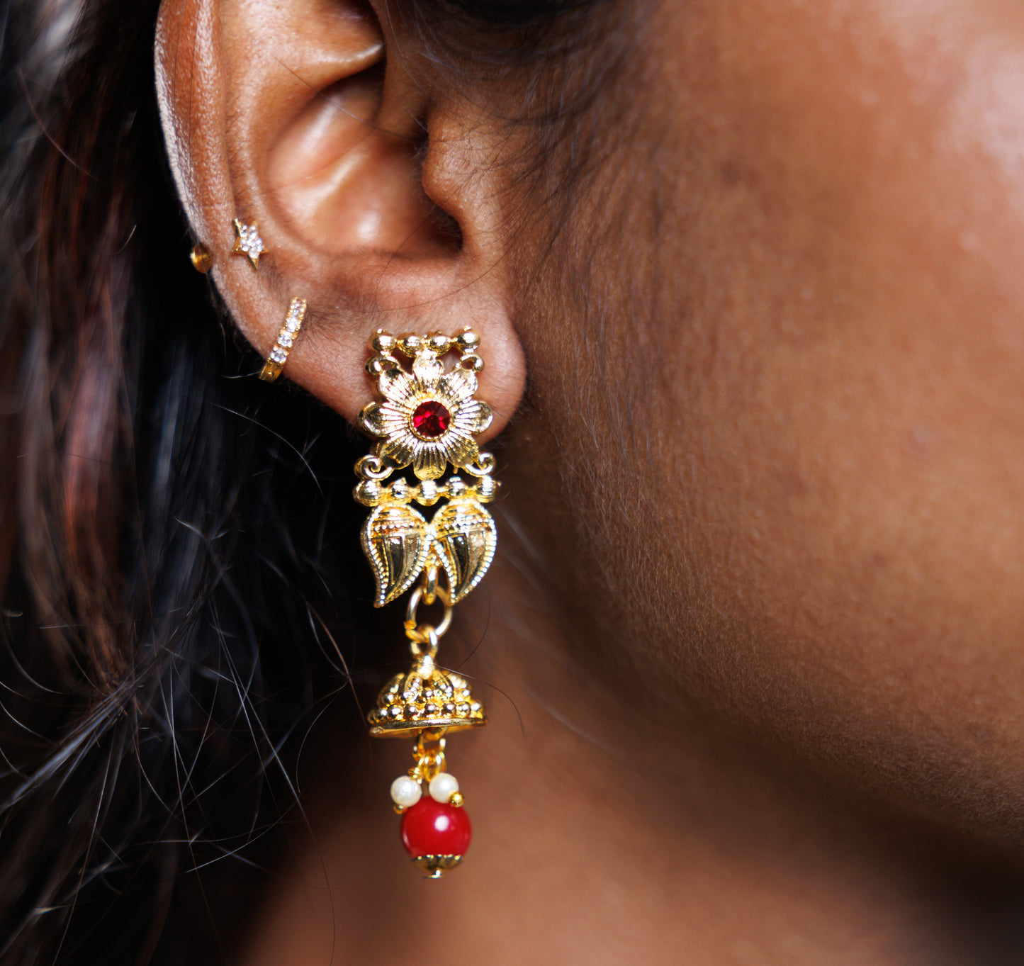 Antique Gold Floral Statement Necklace Set with Maang Tikka