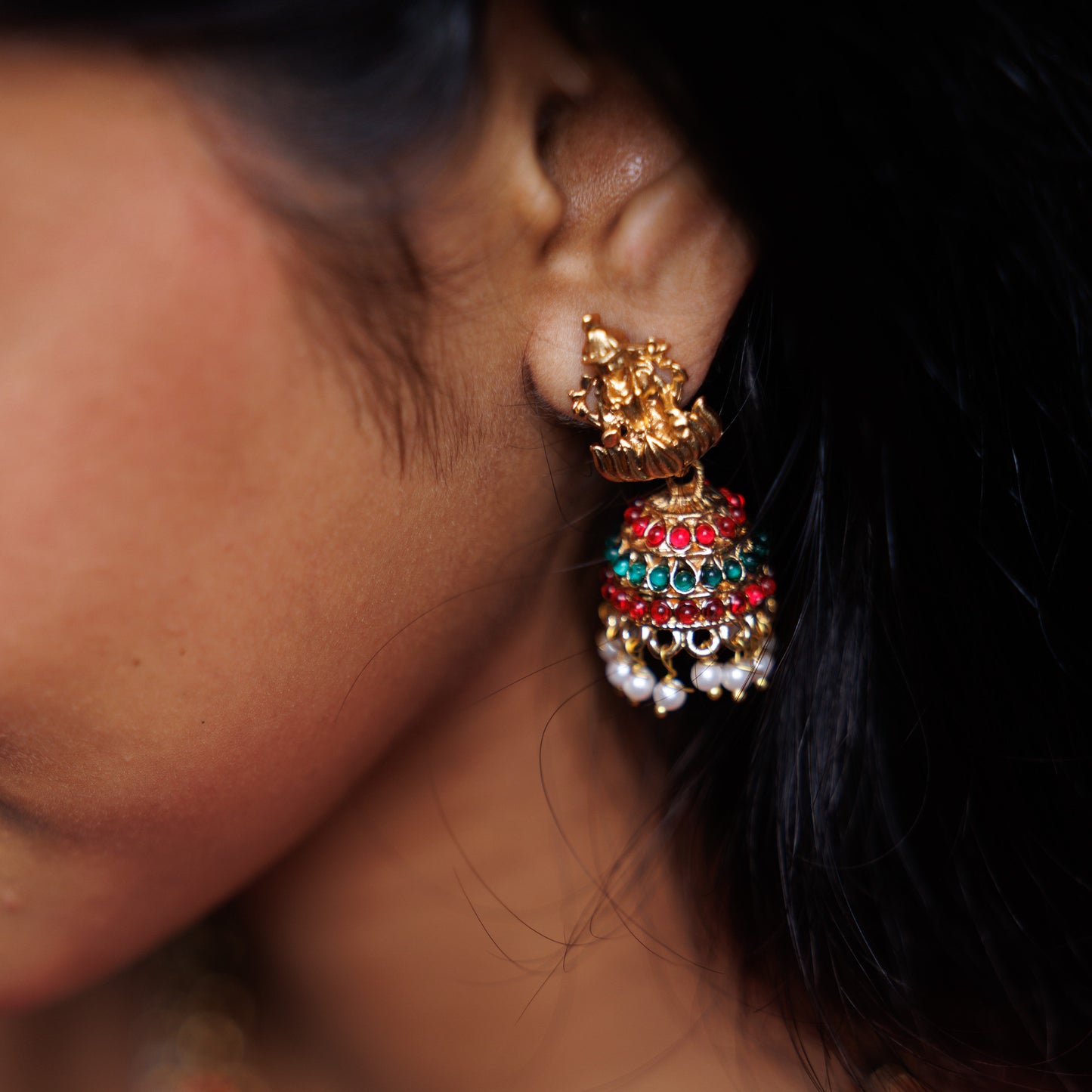 Temple Heritage Stone with Pearl Haram Set
