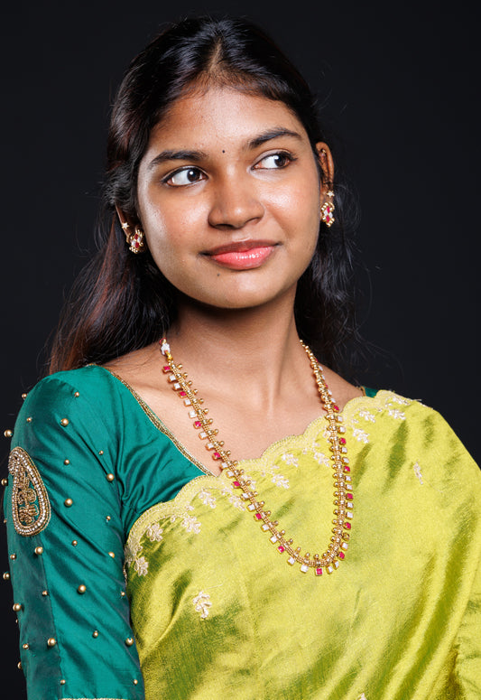 Classic Ruby and Pearl Minimal Temple  Necklace Set