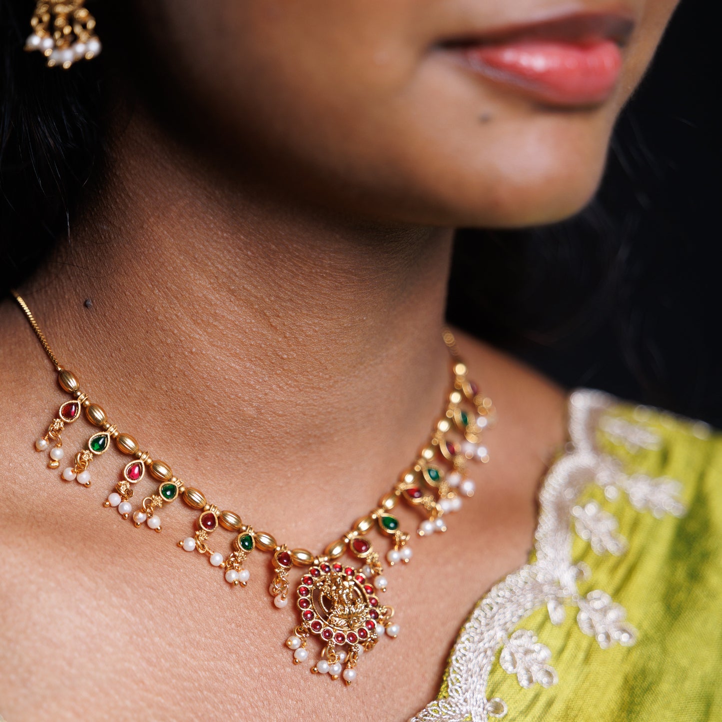 Traditional Lakshmi Nakshi Necklace Set