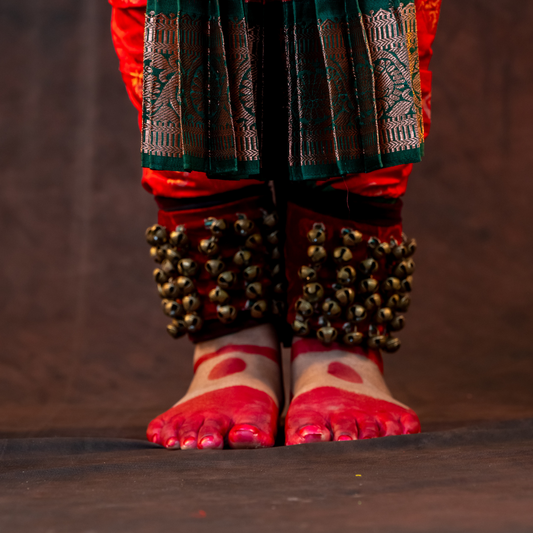 Bharatanatyam Salangai – Red Cloth with Brass Bells (6 Rows)